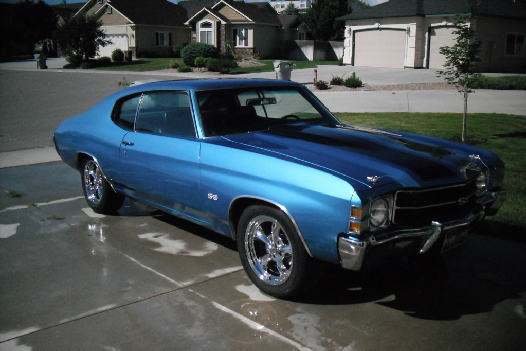1971Chevelle cornerview.jpg