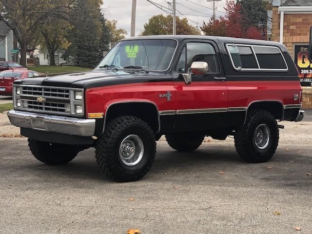 1985-chevrolet-k5-blazer-silverado-4x4 (1).jpg