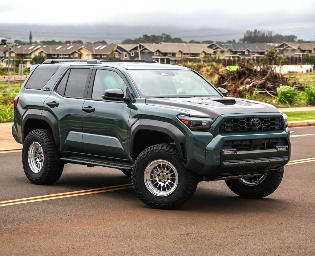 2025-4runner-trd-off-road-build-on-0-off_44de44d46b8a3772f10281a1b2cbfb0ff587efd9.jpg