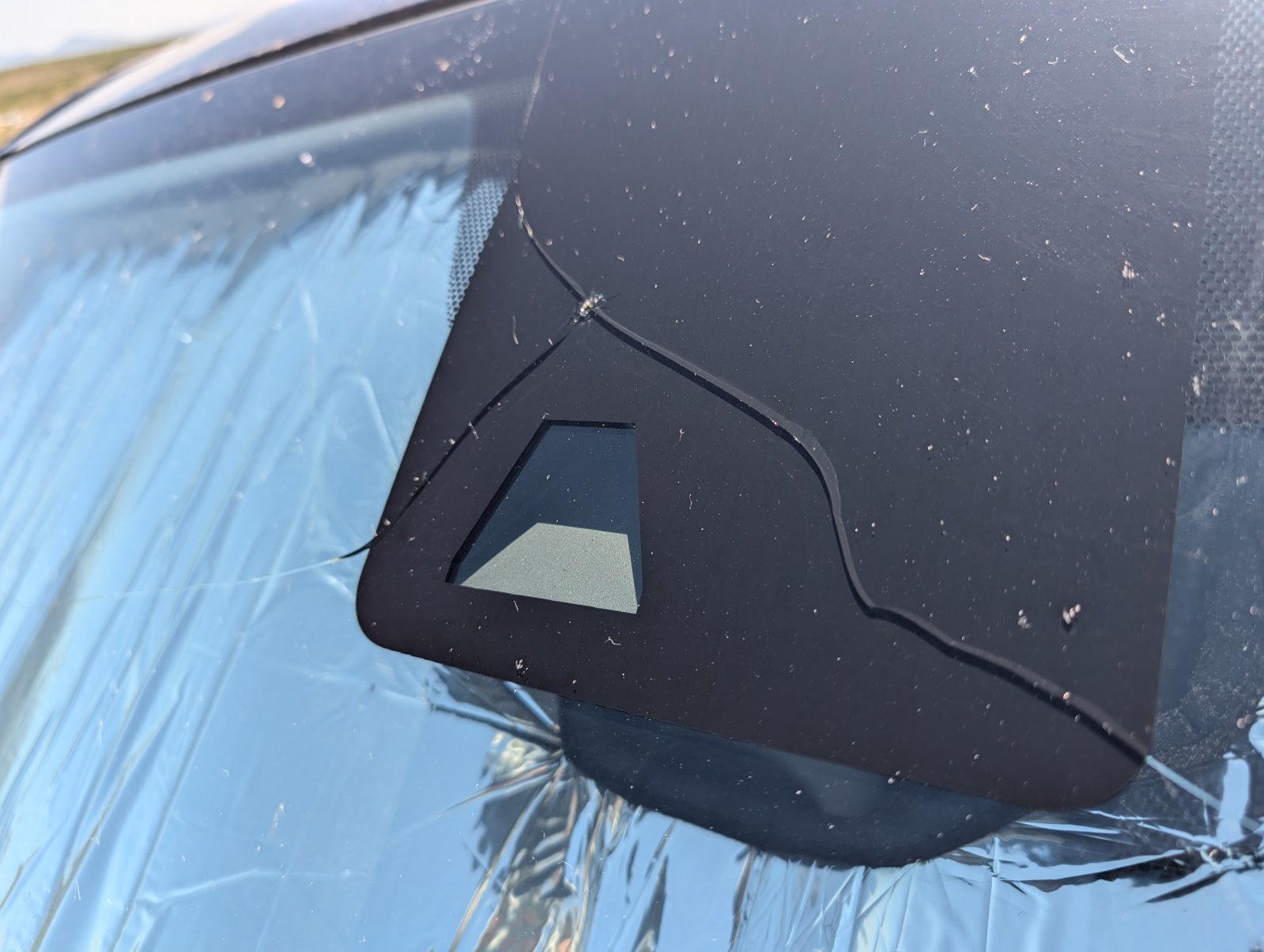 22 4Runner Windshield 2.jpg