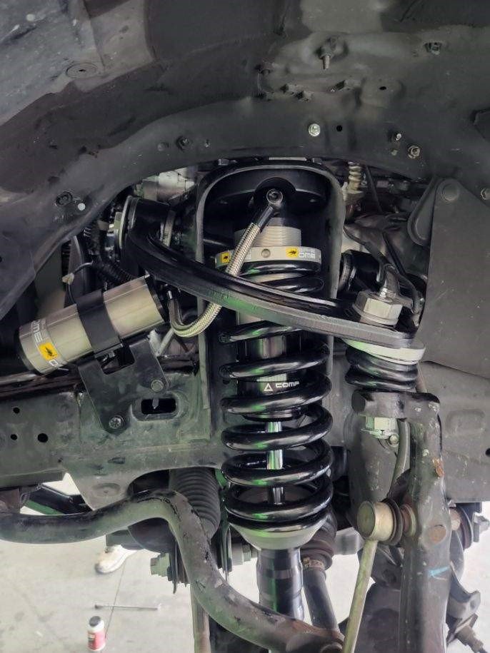 4 Runner Suspension OME 2.jpg