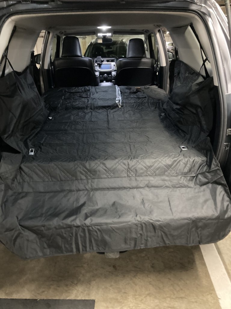 4runner cargo dog mat.jpg