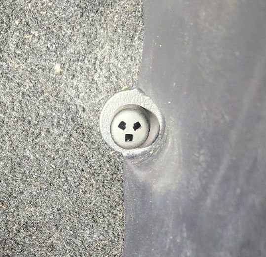 4runner carpet bolt.jpg