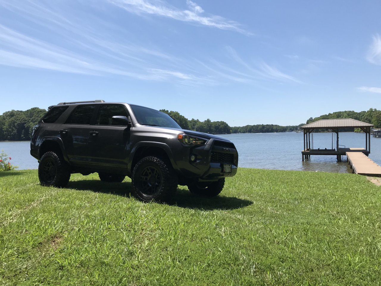 4Runner on the lake .jpg