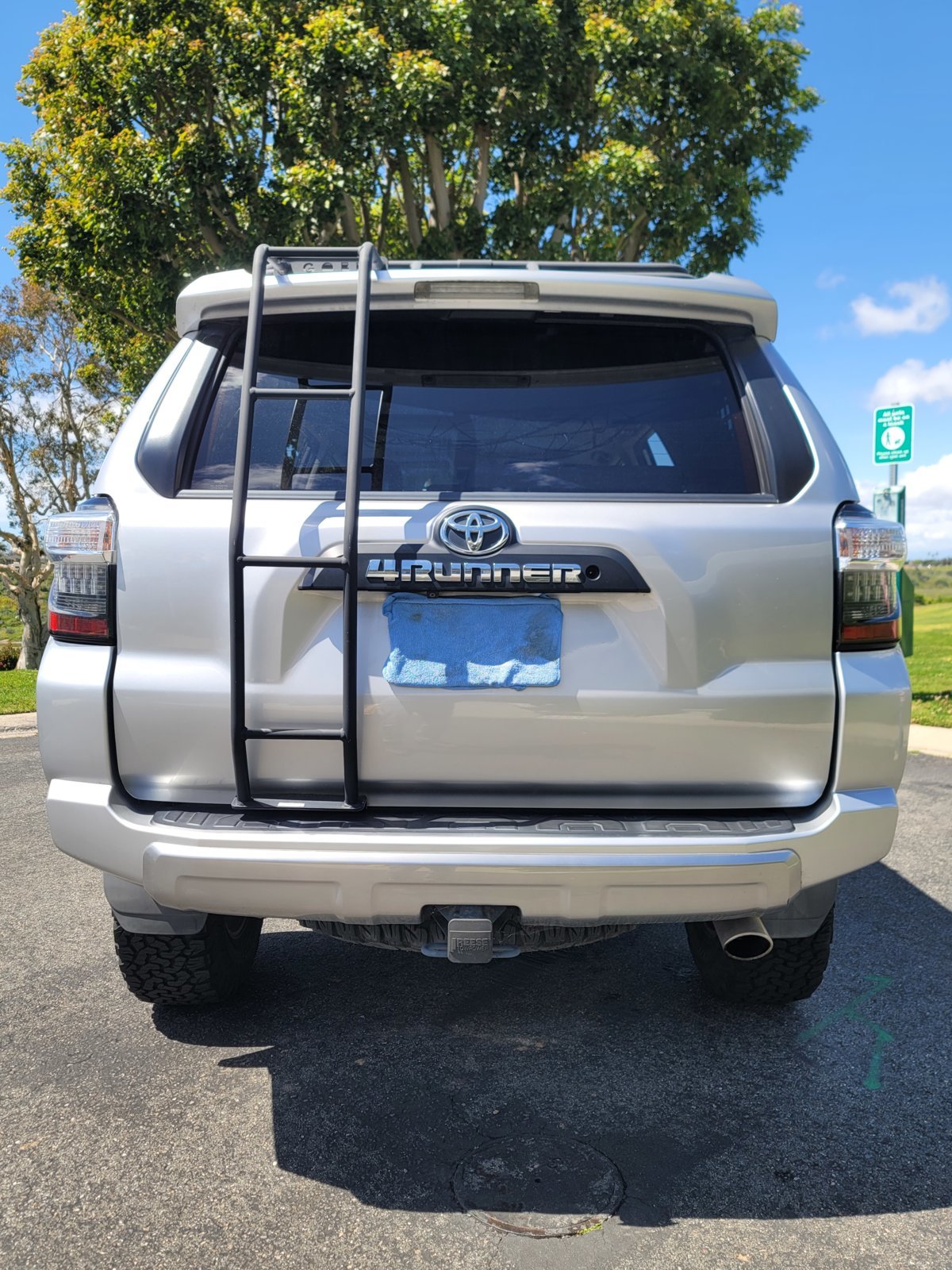 4Runner Rear pic.jpg