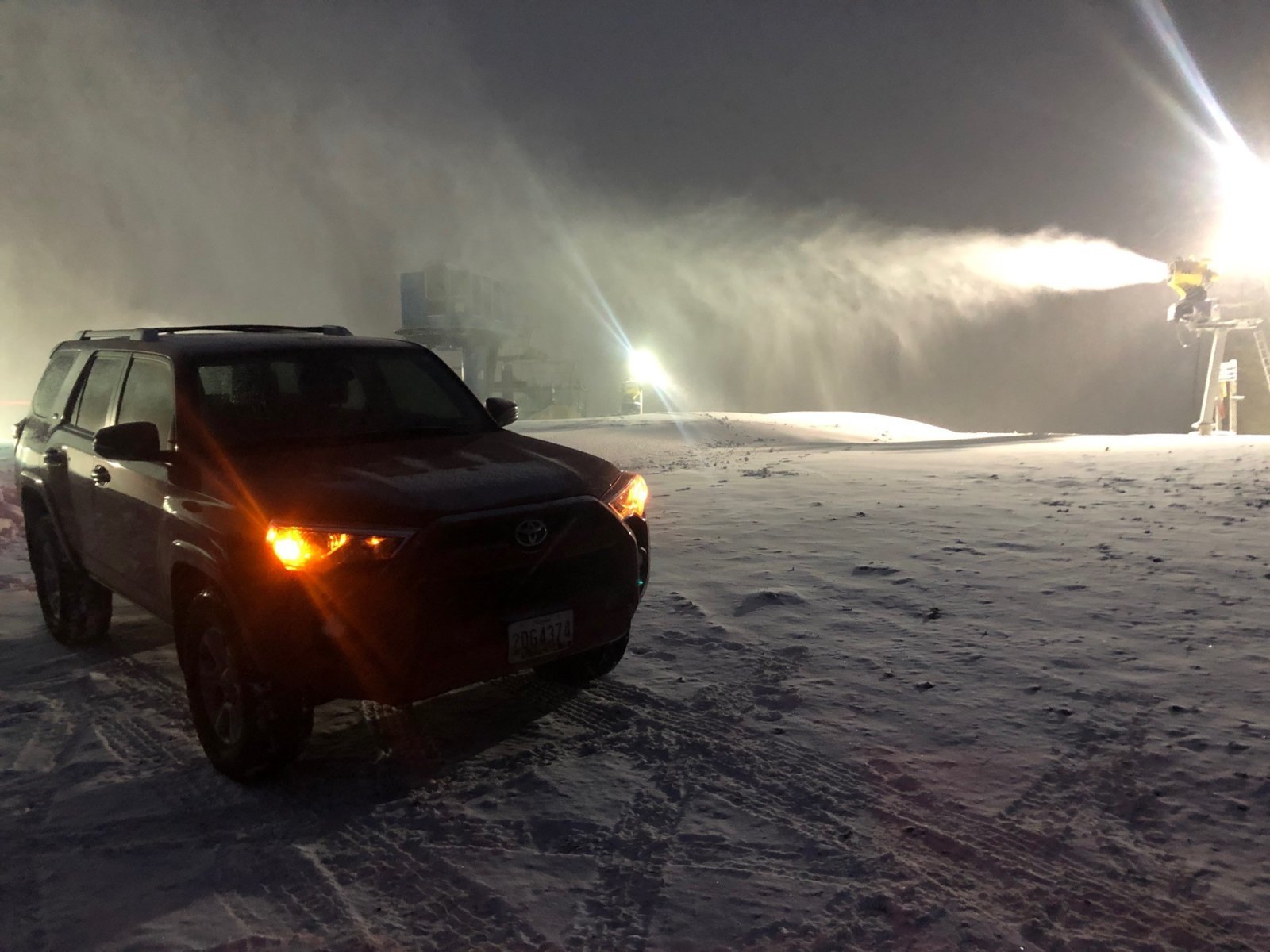 4Runner snow.jpg