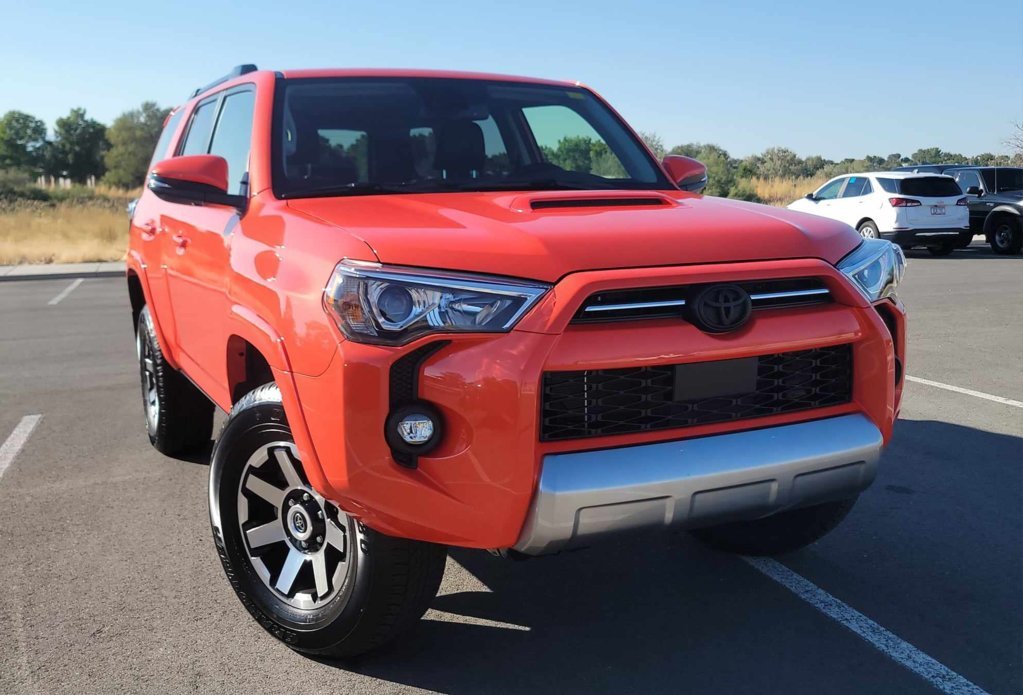 4Runner_3_4_front.jpg