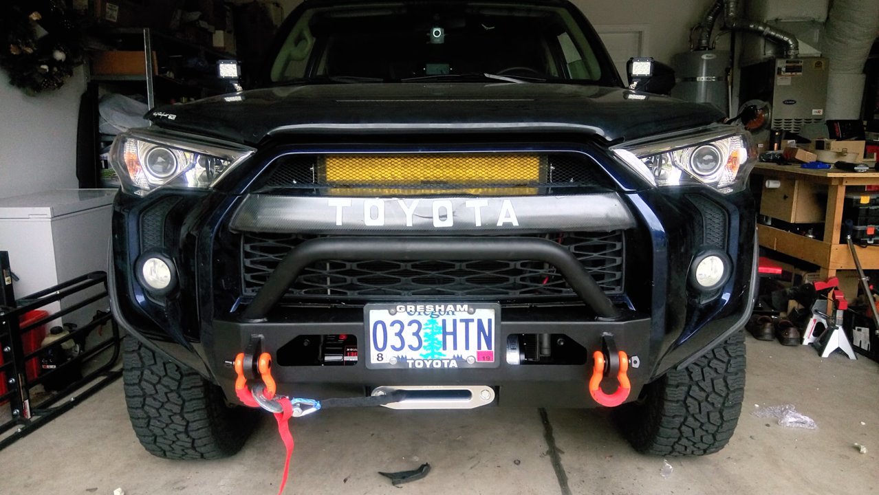 20 Led Light Bar Mounted Behind Upper Grill On 2019 Trd Pro Toyota