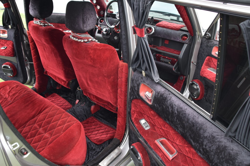 EB1_7220.jpg