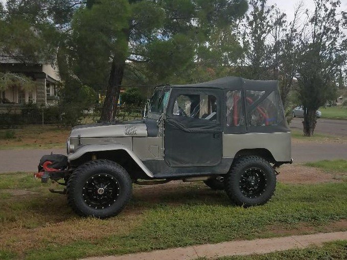 FJ40 8 18 19.jpg