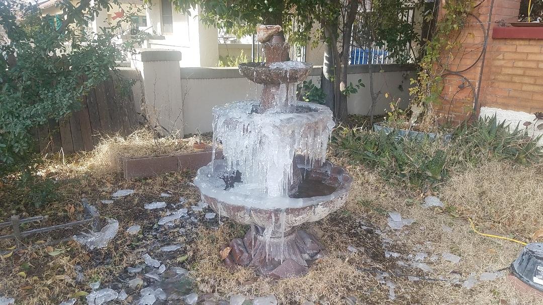 Ice fountain.jpg