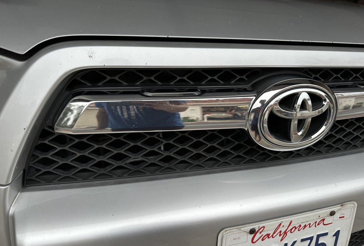 Faded Grill?  Toyota 4Runner Forum []