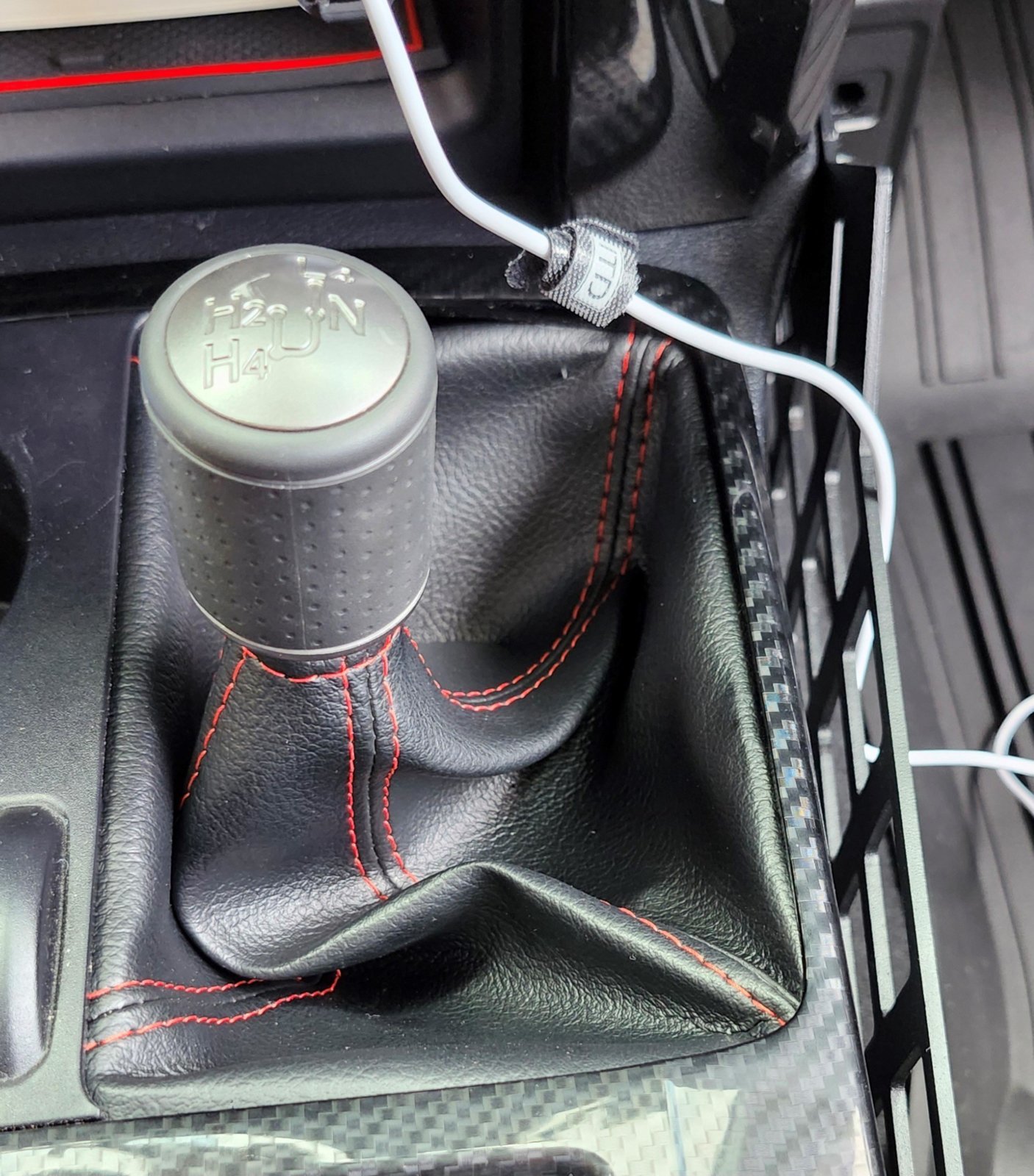 Leather Seats Shifter on 4Runner.jpg