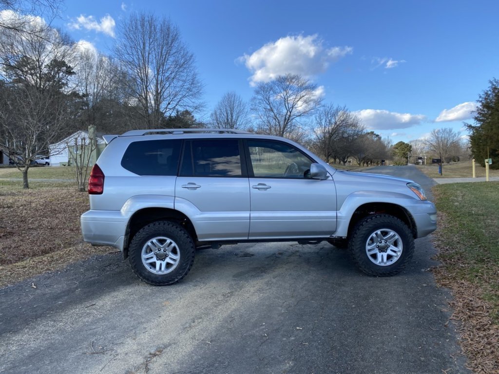 Lexus GX.jpg