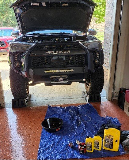 Setup of Oil Change at 60K.jpg