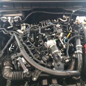 2-7l-engine-compartment-2021-ford-bronco-3-jpg