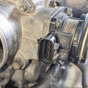 2001 4Runner Throttle Body photos