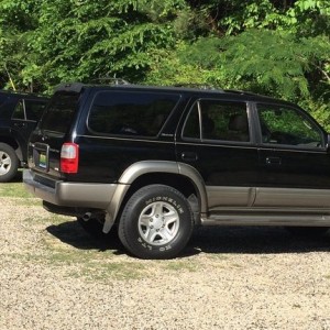 I love when other 4Runners park next to me.