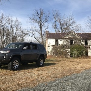 NC chainsaw massacre. Creepy place